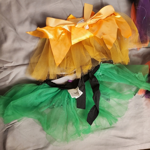 Adorable Set of 4 Animal Dog/Cat/Farm Animal Halloween Holiday Tutu Costume - Picture 5 of 8
